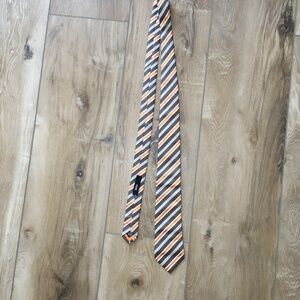 Hugo Boss tie